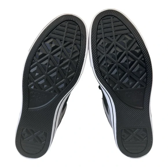 Converse Chuck Taylor All Star Men's High Top Sneakers Classic Canvas Lace-Up 10 - Picture 7 of 9